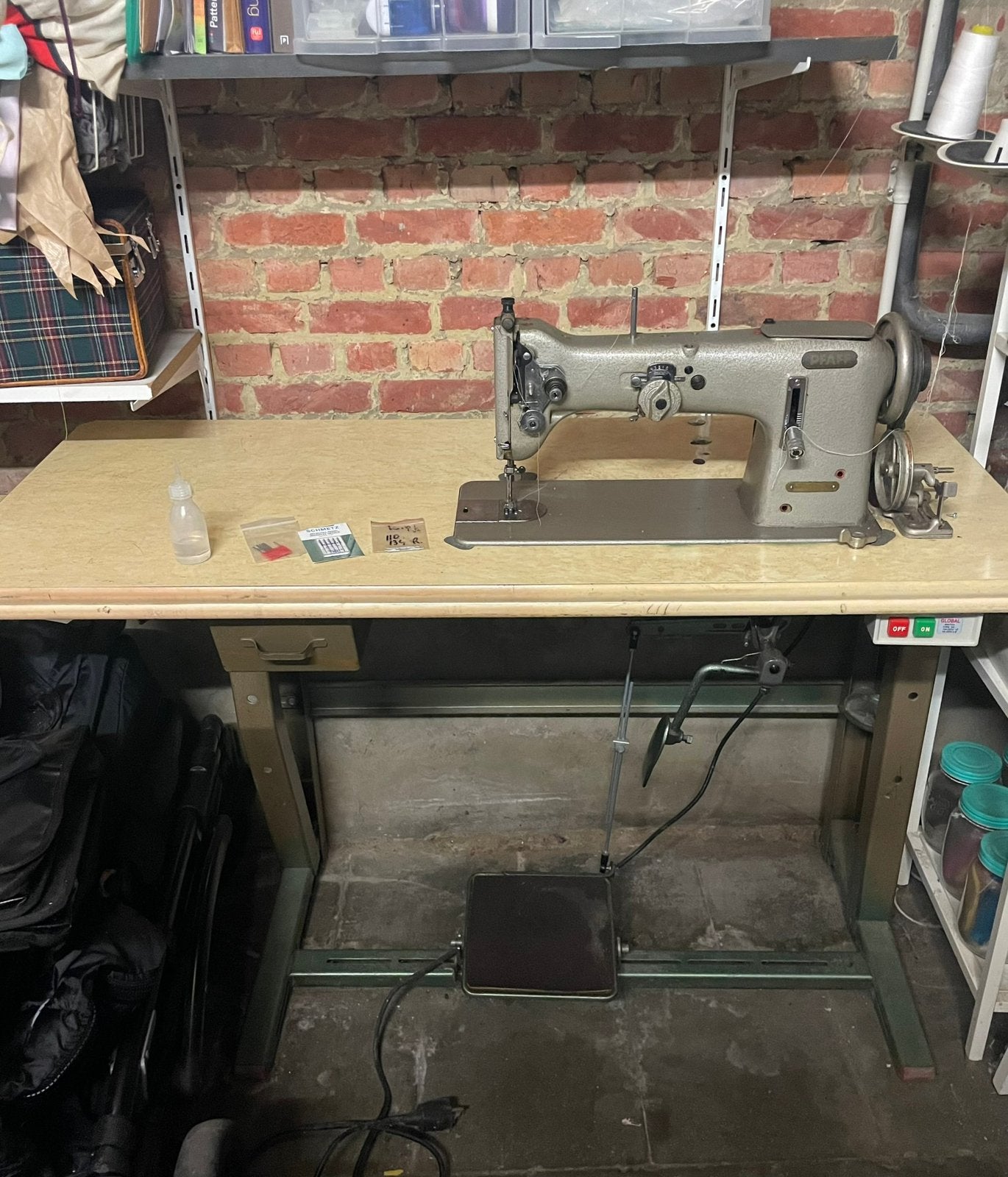 Oude industriële naaimachine Pfaff, Hobby en Vrije tijd, Ophalen, Gebruikt, Naaimachine, Pfaff