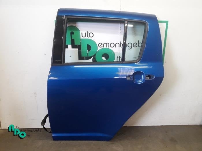 Portière 4portes arrière gauche d'un Suzuki Swift (Swift 0, -, 3 mois de garantie, Utilisé, Porte