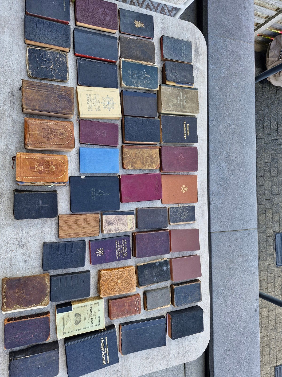 oude missalen 48 stuks, Antiek en Kunst, Ophalen