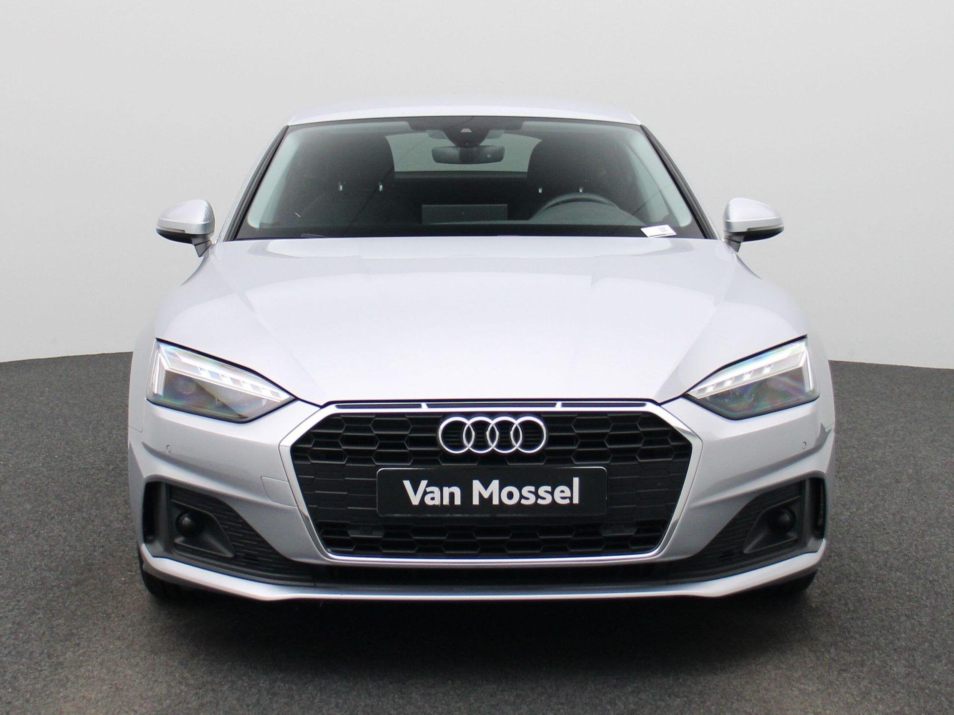 Audi A5 Sportback 35 TDI S tronic (automatique), Autos, Audi, Argent ou Gris, https://public.car-pass.be/vhr/96653a4b-c517-40dc-a043-b528ca695471
