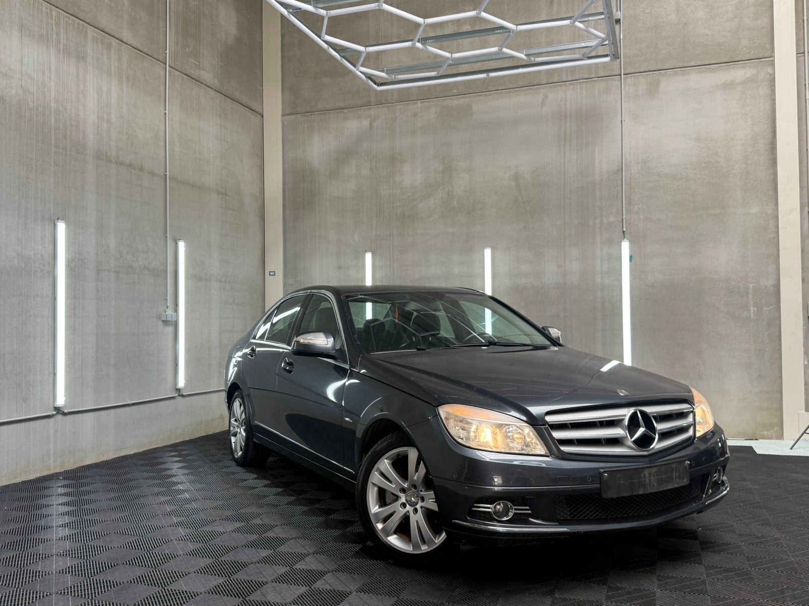 MERCEDES-BENZ C200/2.2 DIESEL/TREKHAAK/CRUISE/PDC, Autos, 100 kW, Argent ou Gris, Achat, Entreprise