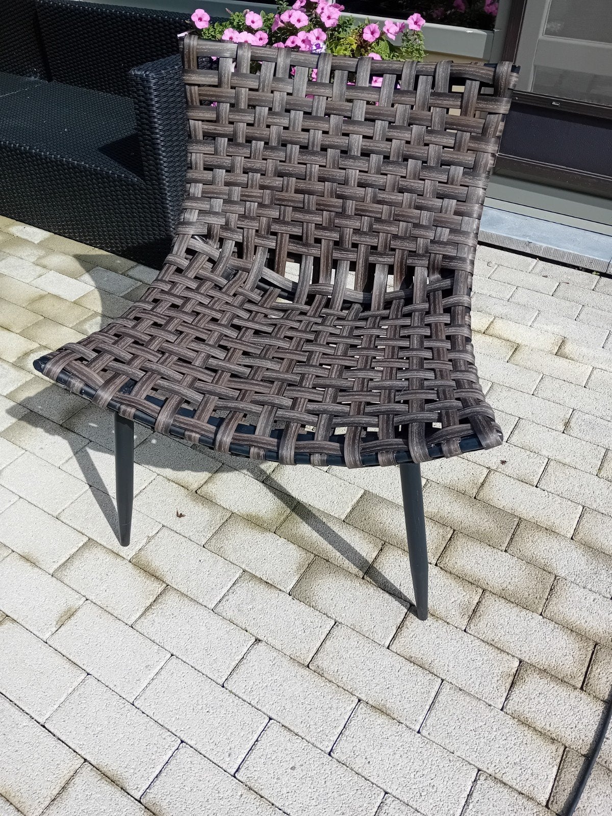 M02 - Design lounge stoel, Tuin en Terras, Ophalen, Zo goed als nieuw, Kunststof