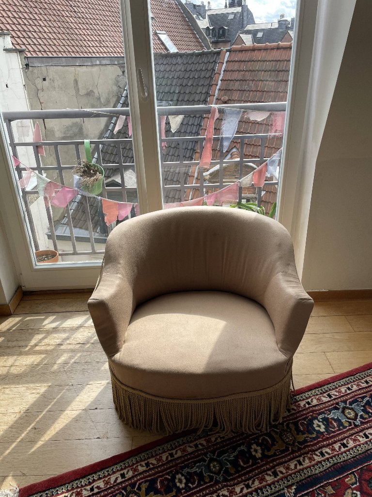 Fauteuil vintage en tissu, bordé de franges et de pompons, Moins de 75 cm, Bois, Enlèvement, Utilisé