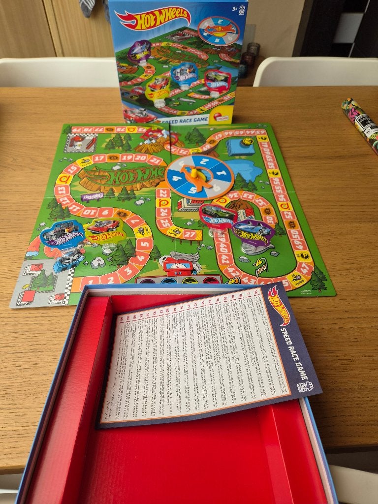 Jeu Hotwheels( jeu de l'oie), Trois ou quatre joueurs, Enlèvement, Comme neuf