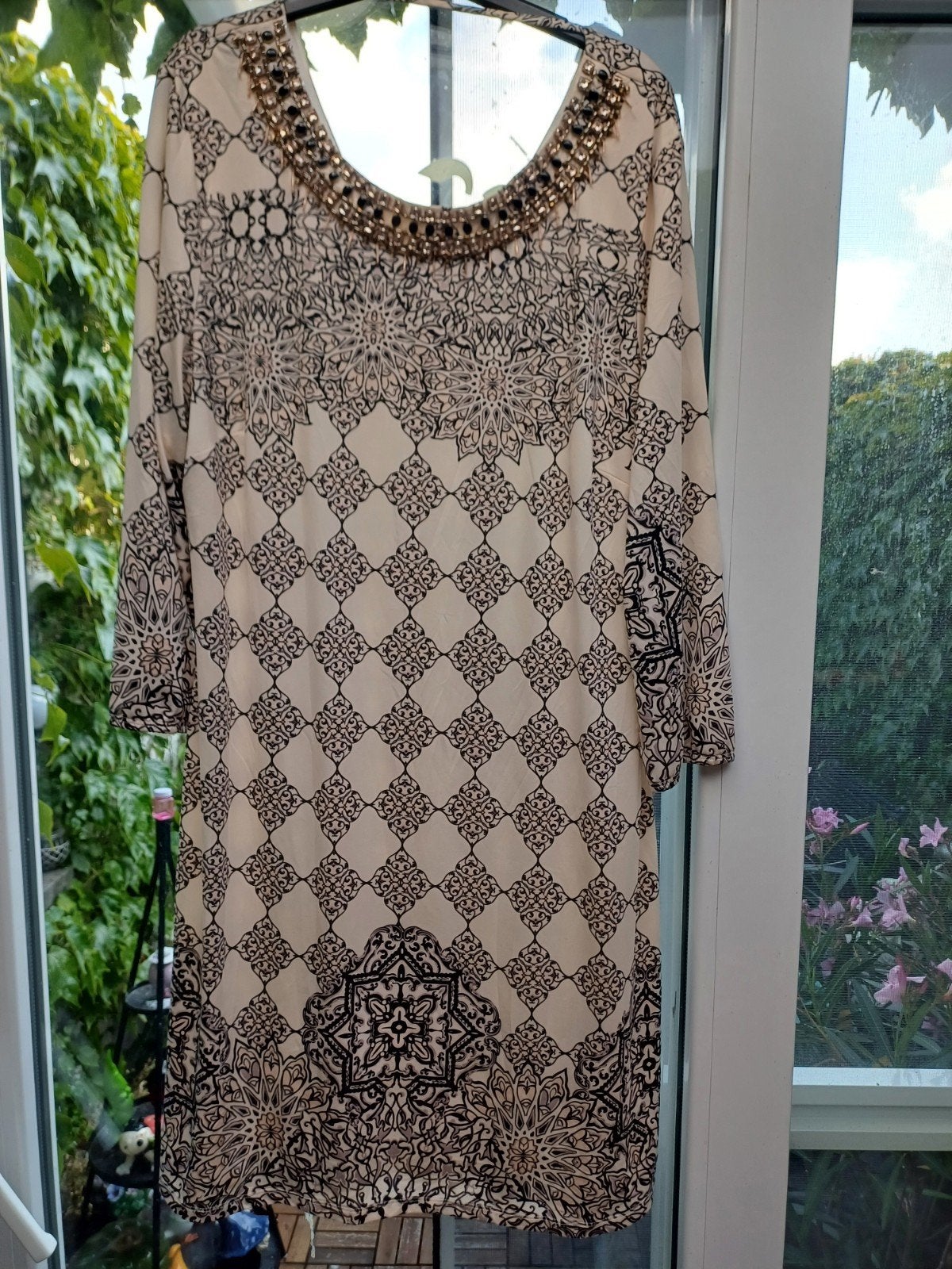 K-Disign kleedje ecru/steentjes XXL(44), Kleding | Dames, Jurken, K-design, Ophalen of Verzenden, Zo goed als nieuw