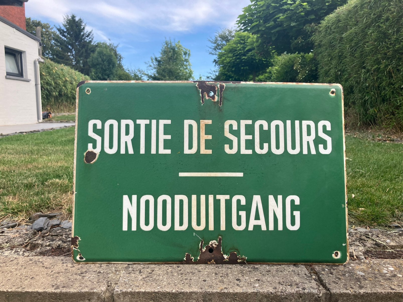 Plaque émaillée Sortie de secours, Antiquités & Art, Enlèvement ou Envoi