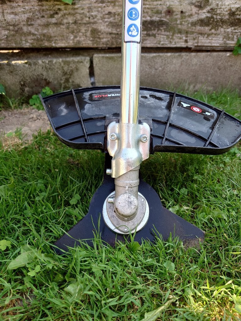 Bosmaaier powerplus met extra verlengstuk en extra takken sn, Ophalen, Benzine, Gebruikt, 30 tot 50 cm