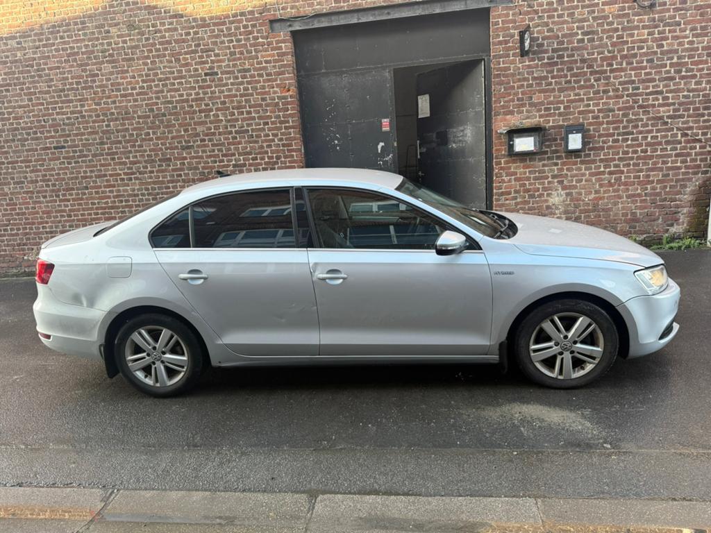 Vokswagen Jetta hybride, Autos, Volkswagen, Particulier, Jetta, Hybride Électrique/Essence, Autre, Enlèvement