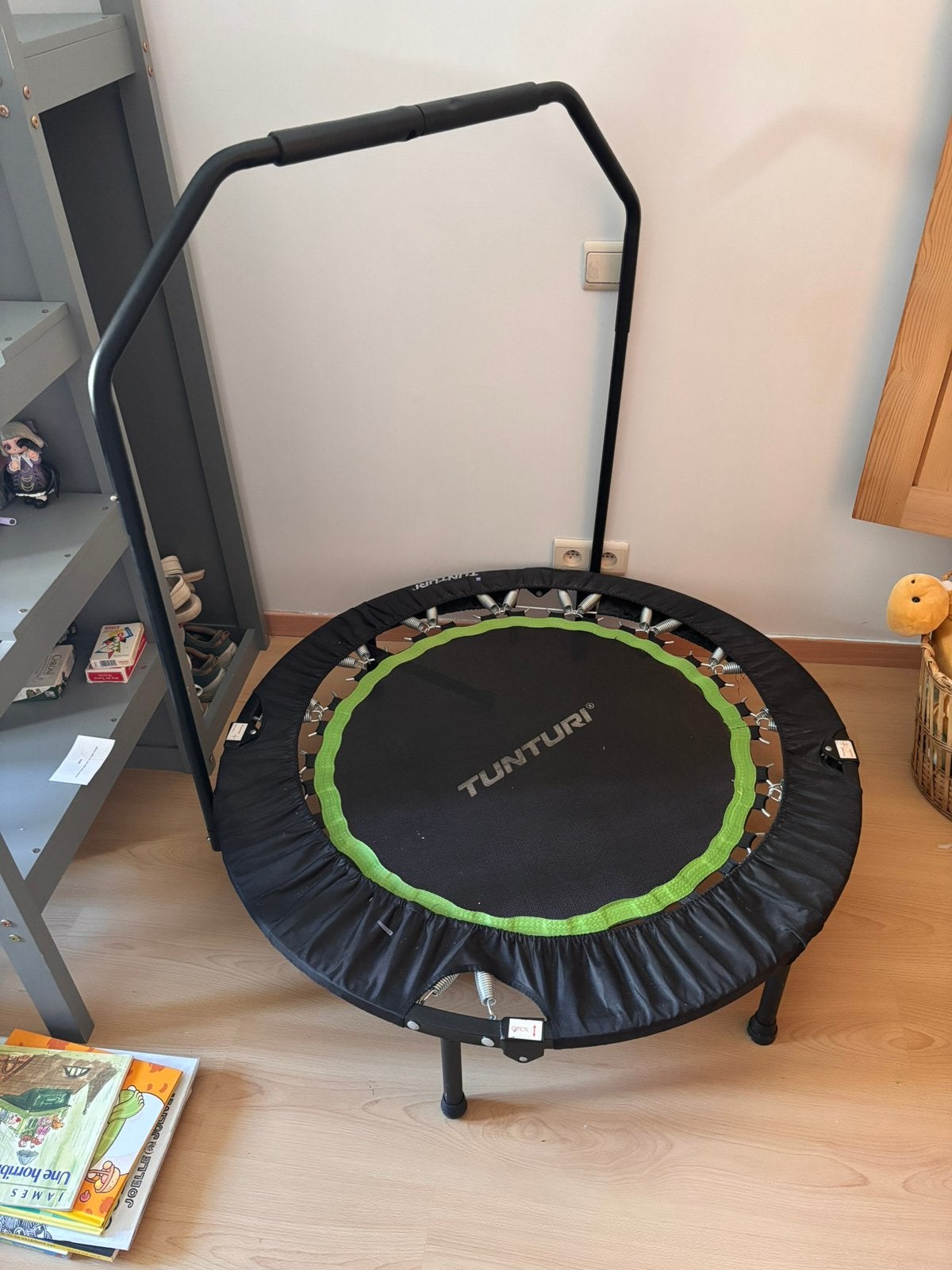 Trampoline, Enfants & Bébés, Jouets | Extérieur | Trampolines, Enlèvement, Comme neuf