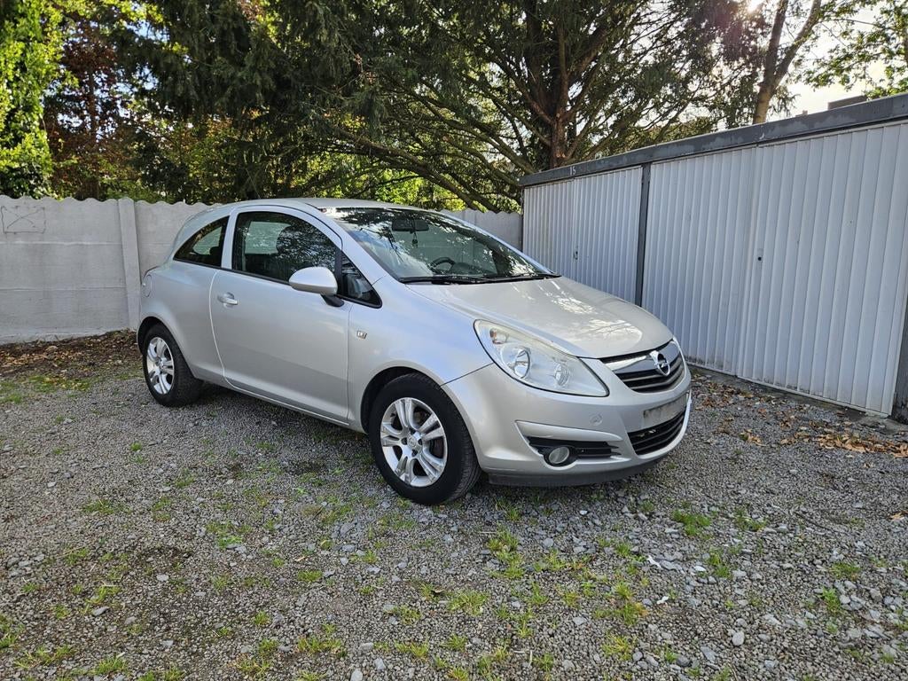 Opel corsa gekeurd benzine, Auto's, Handgeschakeld, Particulier, Corsa, Te koop