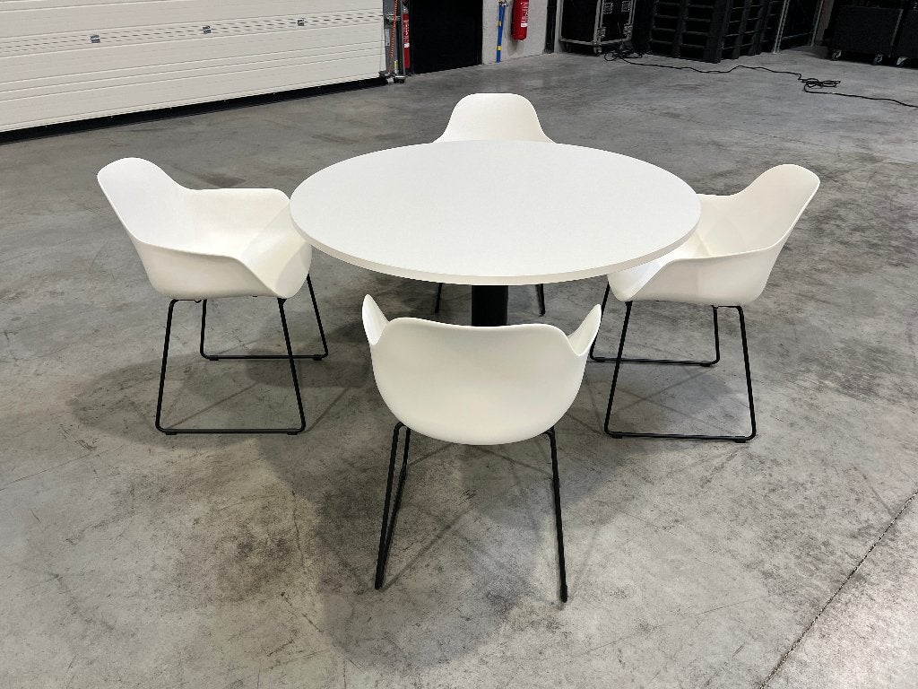 Ronde tafel (120cm diameter) + 4 stoelen, Huis en Inrichting, Tafels | Eettafels, Ophalen, Gebruikt, Design, Rond
