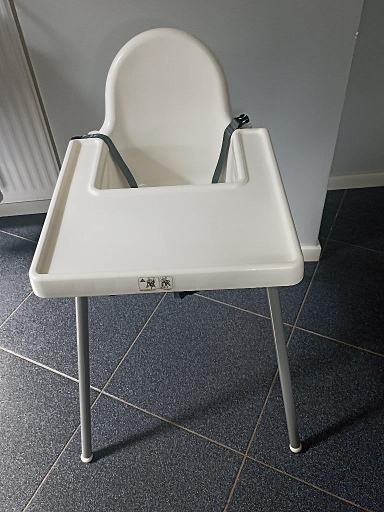 CHAISE HAUTE BEBE, Enfants & Bébés, Chaises pour enfants, Enlèvement, Comme neuf, Autres types, Ceinture(s)