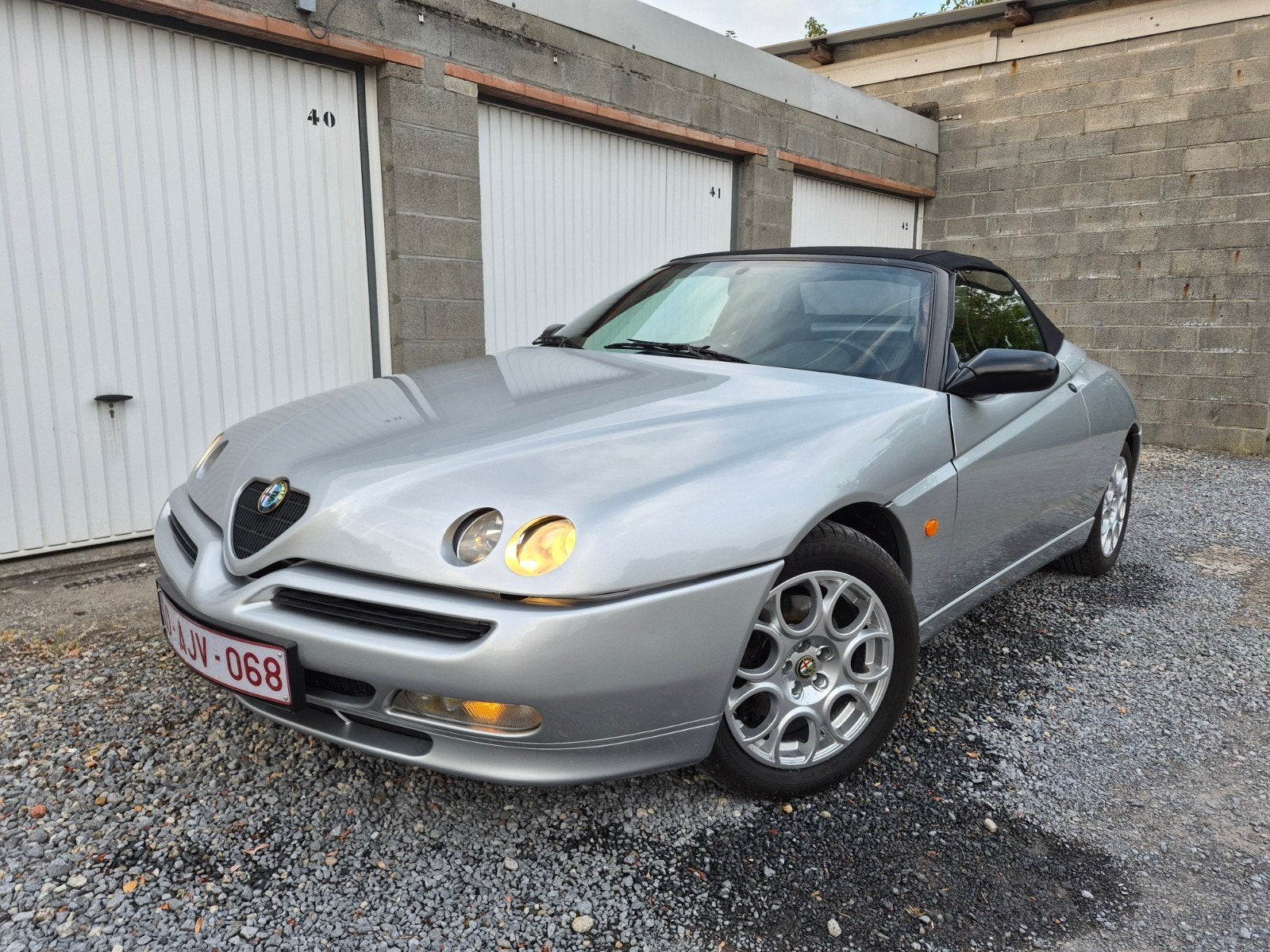 Très belle Oldtimer Alfa Spider de 1996, Autos, Cuir, Argent ou Gris, Achat, 110 kW