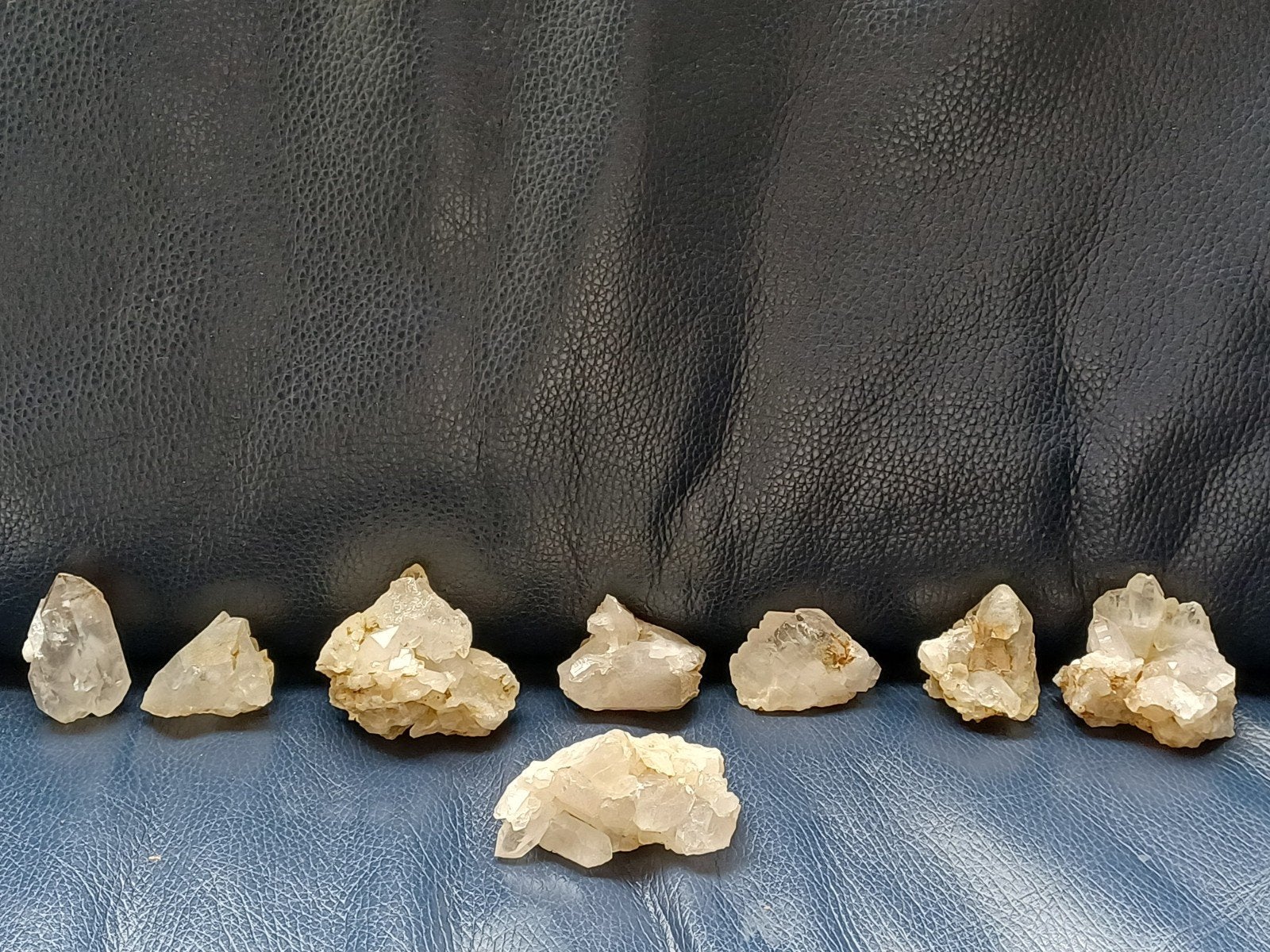 8 cristaux de quartz - 0,5 kilo, Enlèvement ou Envoi, Minéral