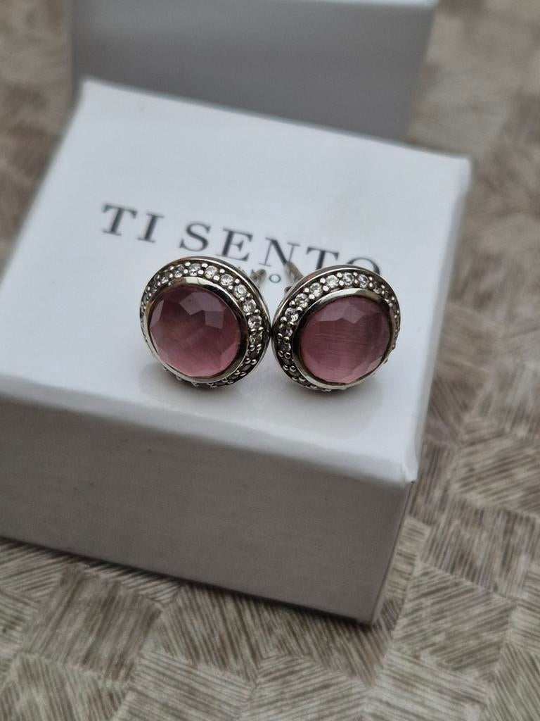 Zilveren Ti Sento oorbellen met lichtroze steen 925 stempel, Handtassen en Accessoires, Oorbellen, Ophalen