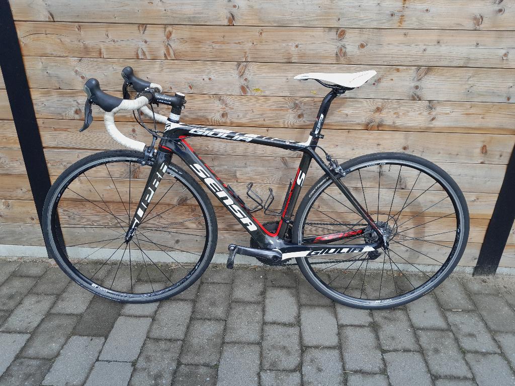 koersfiets sensa giulia, Ophalen, Gebruikt, Carbon, Velgrem