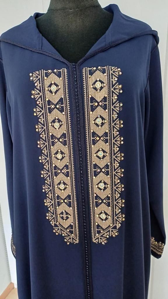 Djellaba en bon état Taille L