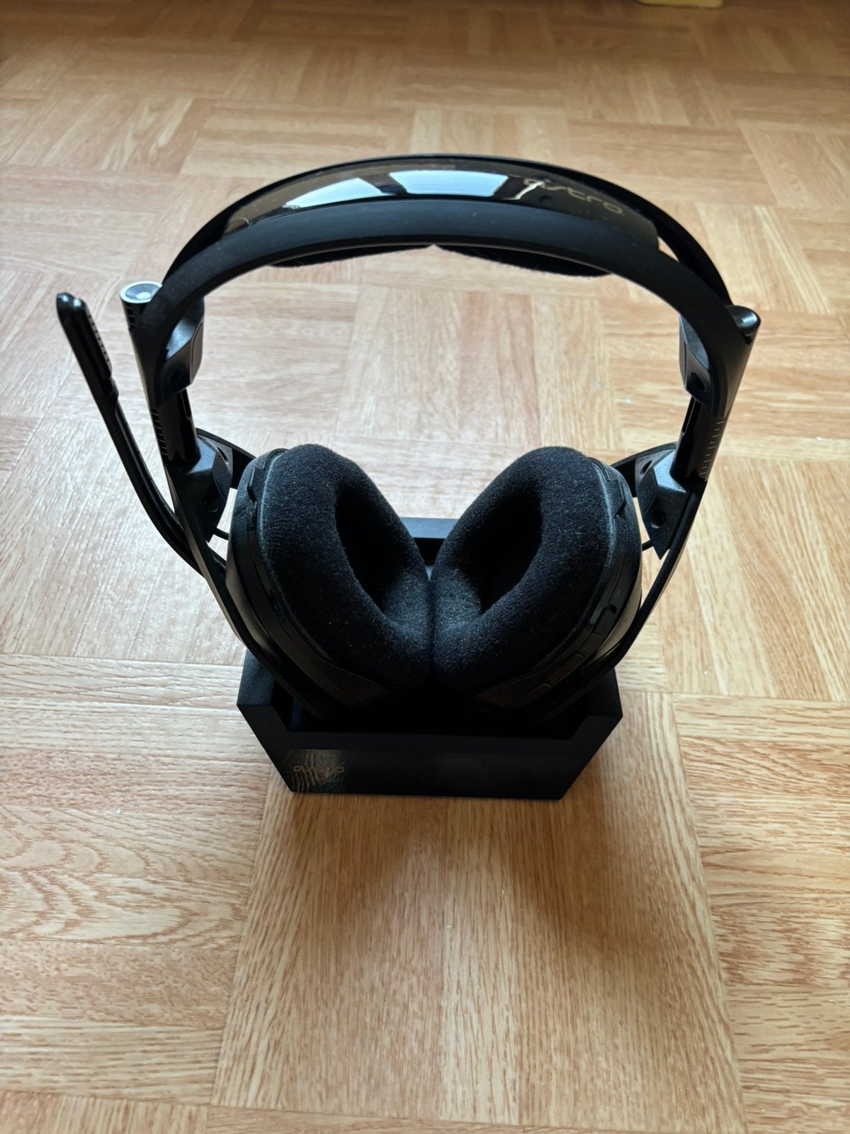 Casque Logitech Astro A50, Enlèvement, Casque gamer, Comme neuf, Sans fil