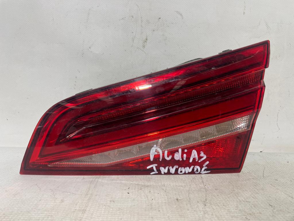 Feux arriere droit INNONDE AUDI A3 8V4945094C, Audi, Enlèvement, Utilisé