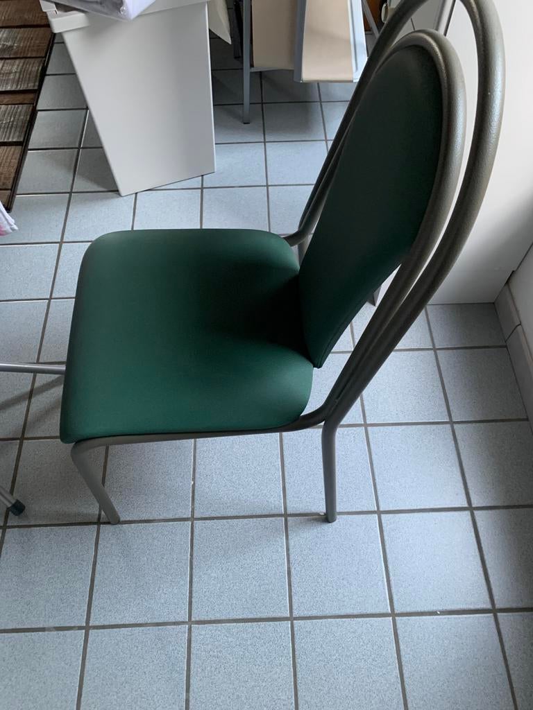 4 stoelen, Enlèvement, Comme neuf