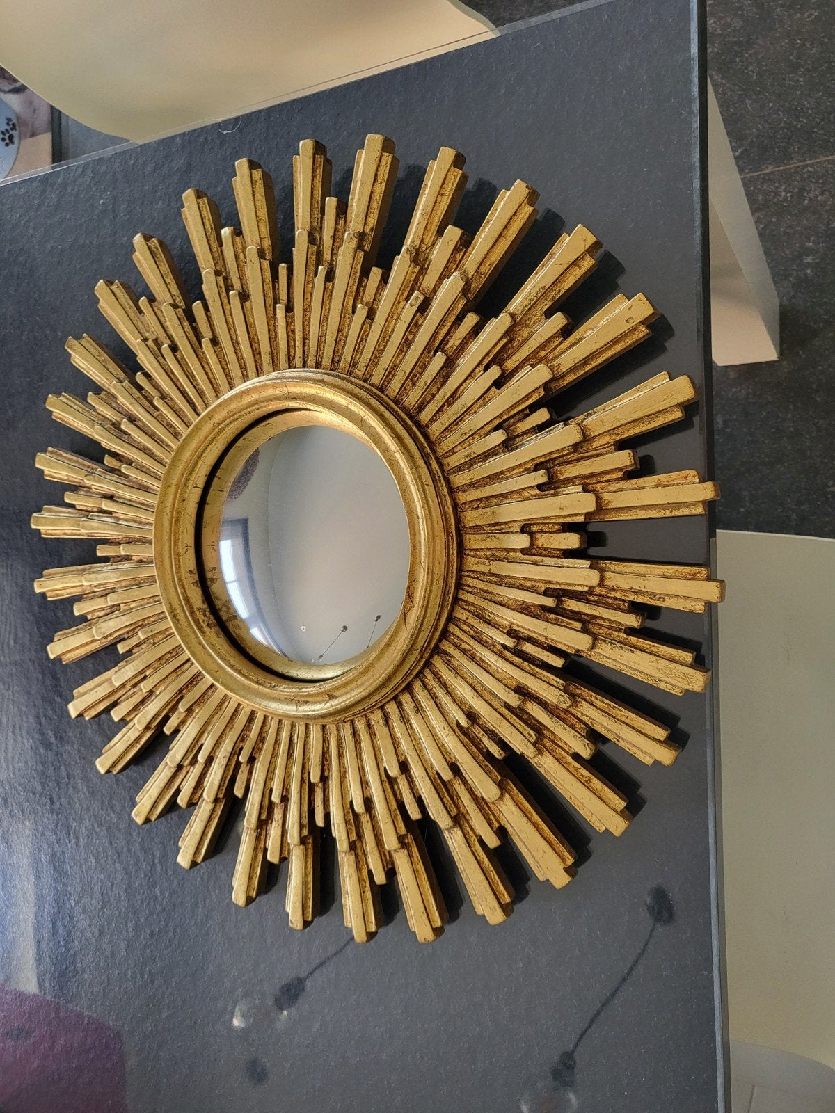 Vintige goudkleurige zonnespiegel, Huis en Inrichting, Woonaccessoires | Spiegels, Ophalen of Verzenden