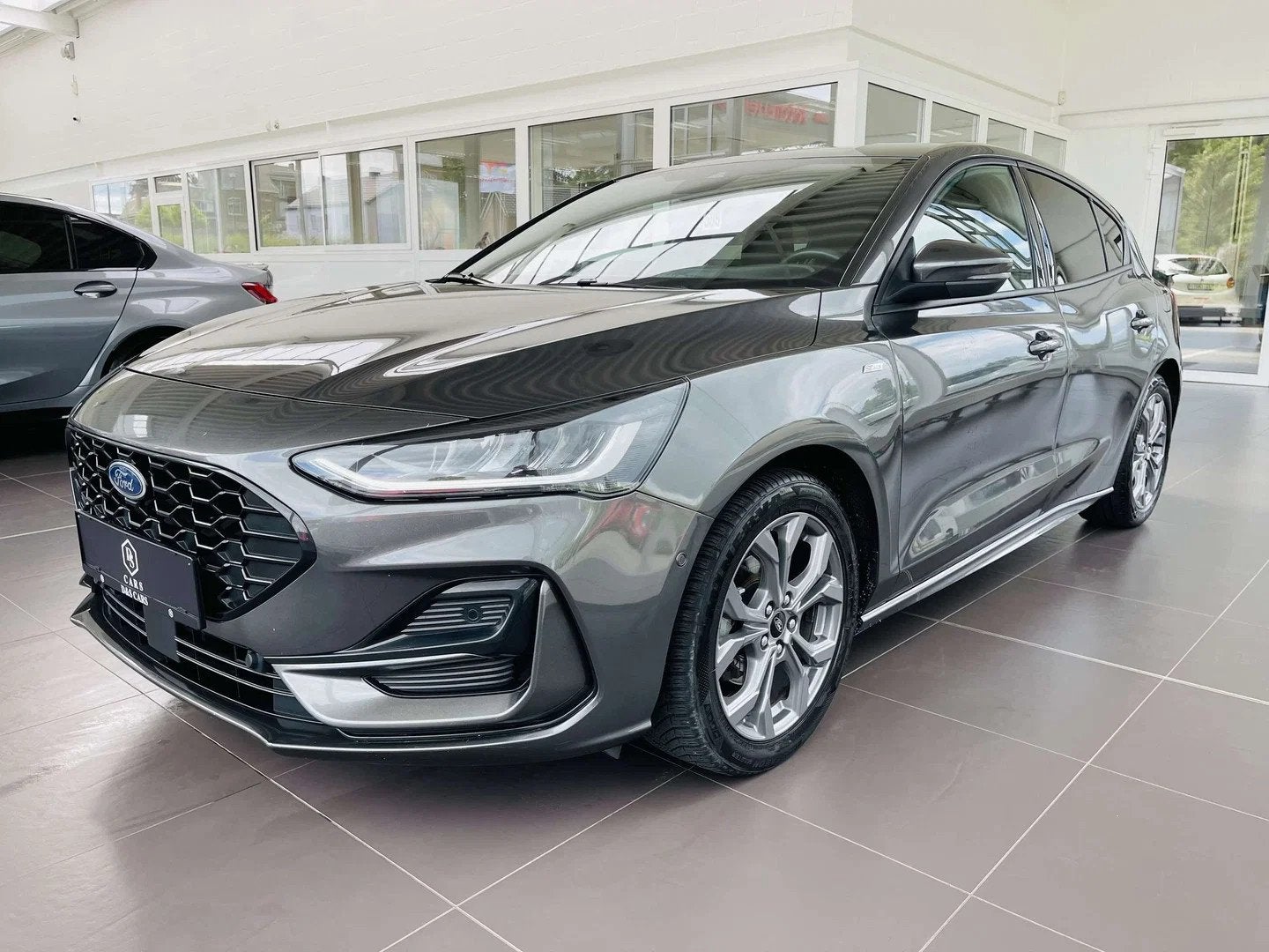 Ford Focus 1.0i MHEV * GARANTIE + ST-LINE + GPS + LED *, Focus, Stof, Gebruikt, Euro 6