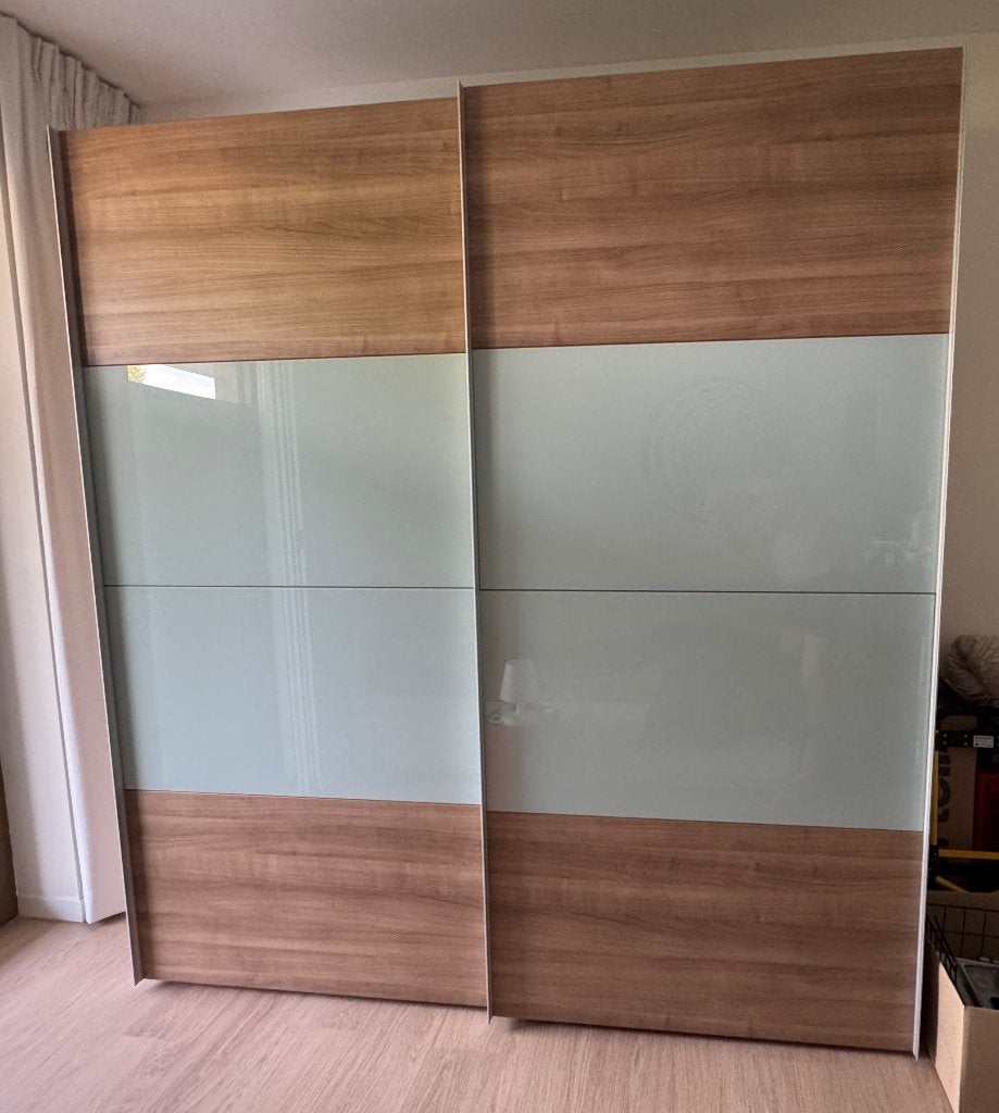 Kleerkast met 2 schuifdeuren 2m x 2m15 x 0m56, Huis en Inrichting, Kasten | Kleerkasten, Ophalen, Met deur(en), 150 tot 200 cm
