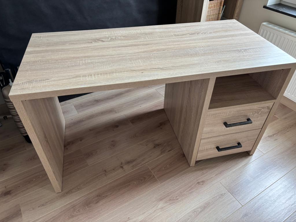Bureau licht hout, Huis en Inrichting, Bureaus, Ophalen, Gebruikt, Hout, Overige typen