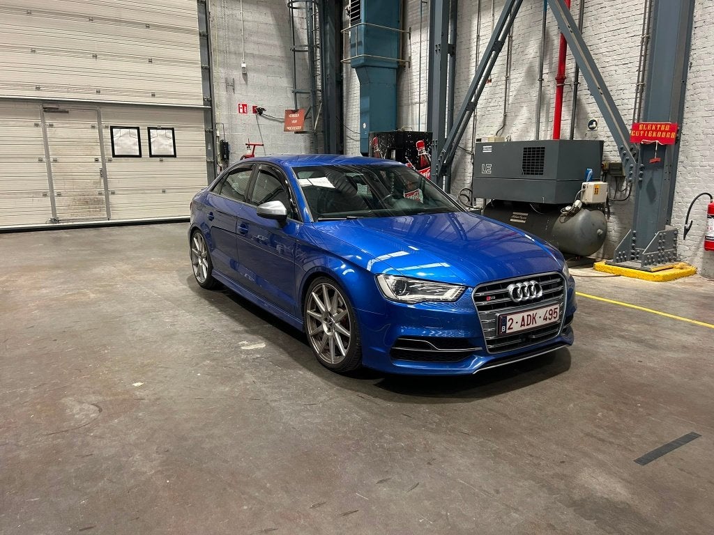 Audi s3 8v Limousine MANUEEL - sepang blauw, Auto's, Audi, 4 cilinders, 1984 cc, Blauw, Vierwielaandrijving