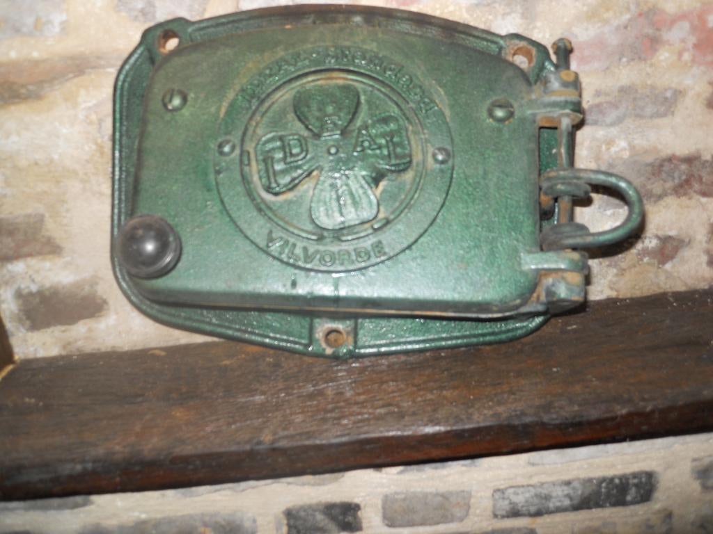 Brander luik, Ophalen