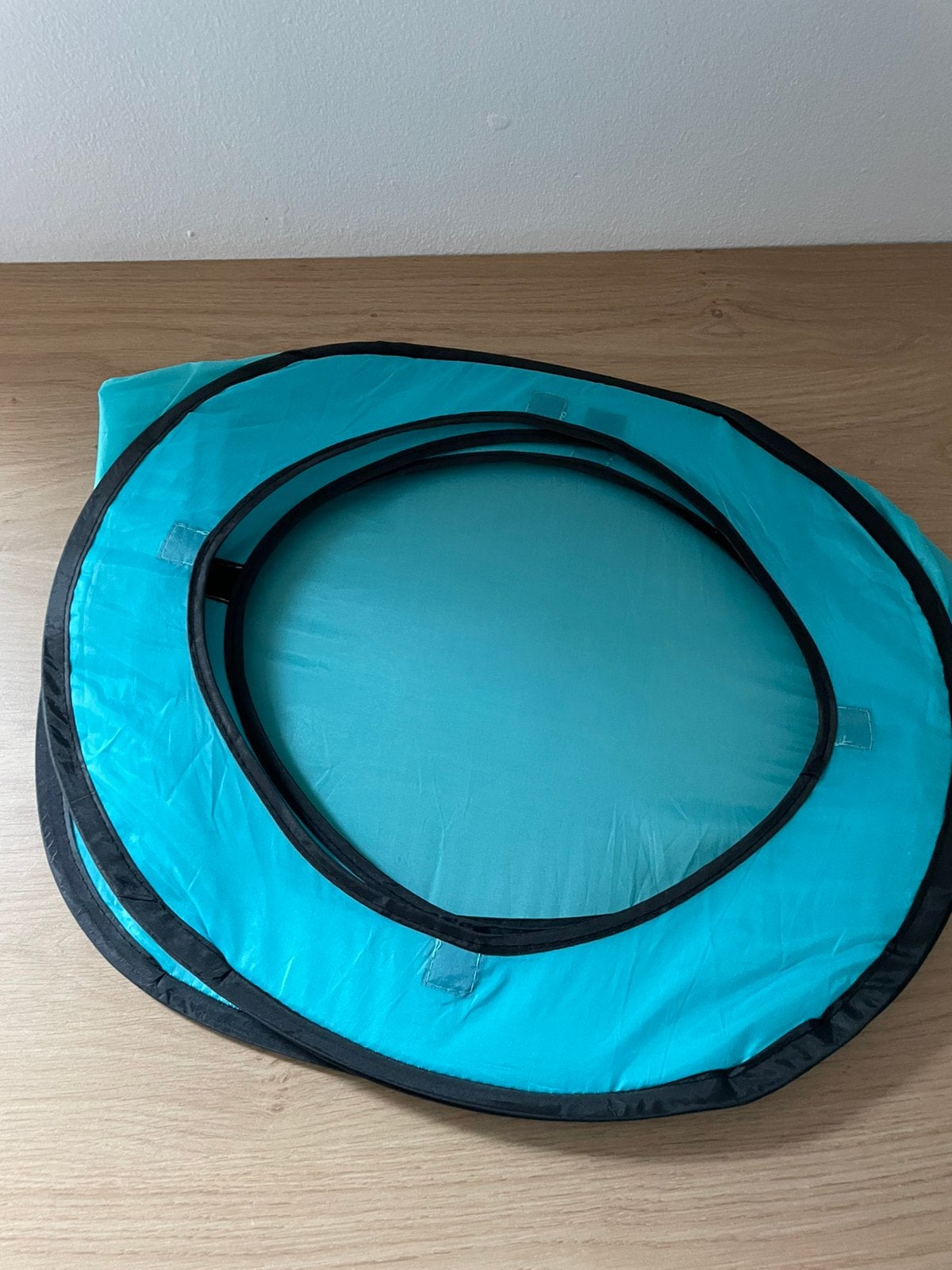 Tente de jeu ou protection solaire chien ou chat, Ophalen, Zo goed als nieuw