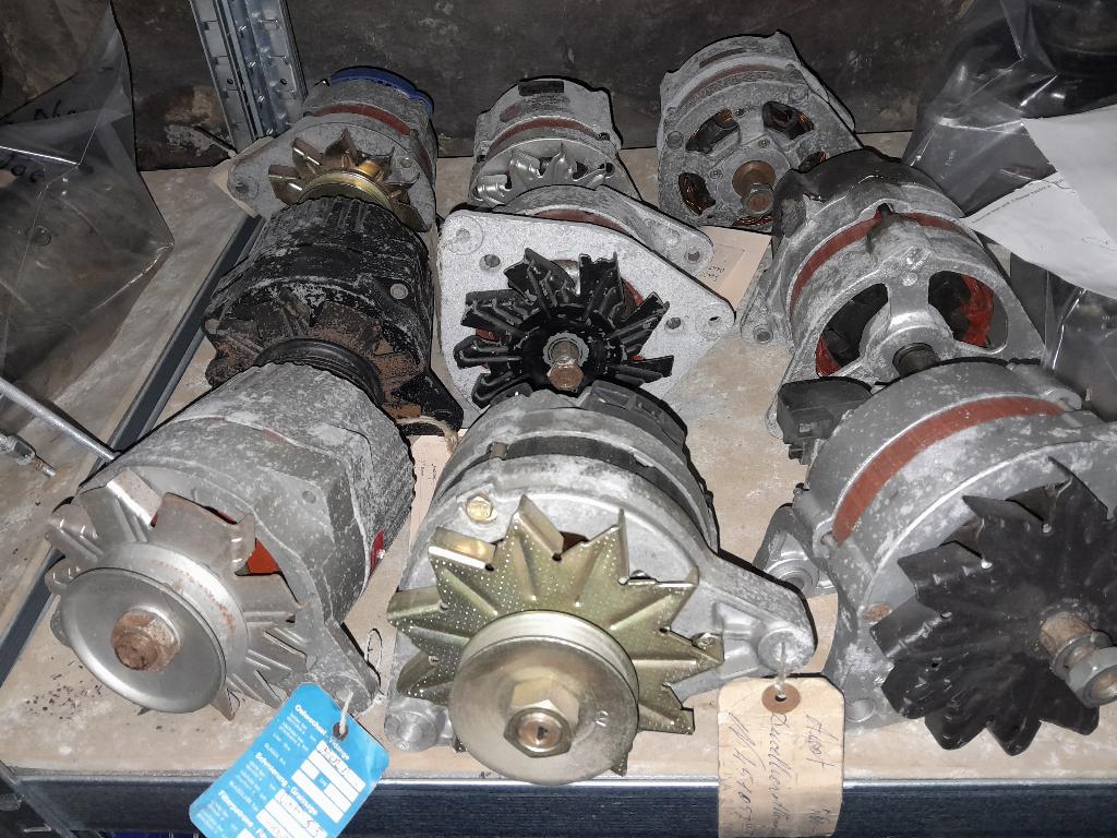 Alternator  Bosch Valeo Hitachi Demco Marelli, Ophalen of Verzenden, Gereviseerd, BMW
