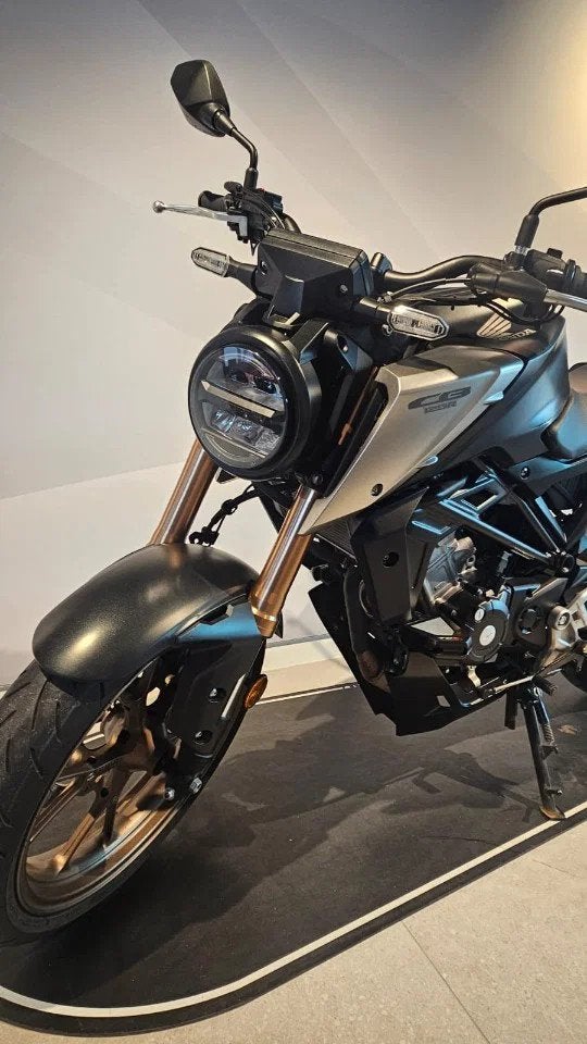 Honda CB125R (année de construction 2022), Entreprise, Occasion, Autre, Manuelle