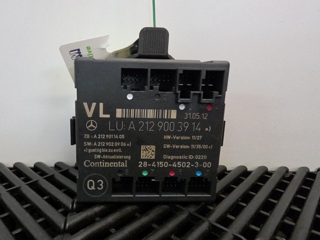 ORDINATEUR VEROUILLAGE CENTRALISE C (W204) (|A2129003914|), Autos : Pièces & Accessoires, Mercedes-Benz, Utilisé, Continental AG