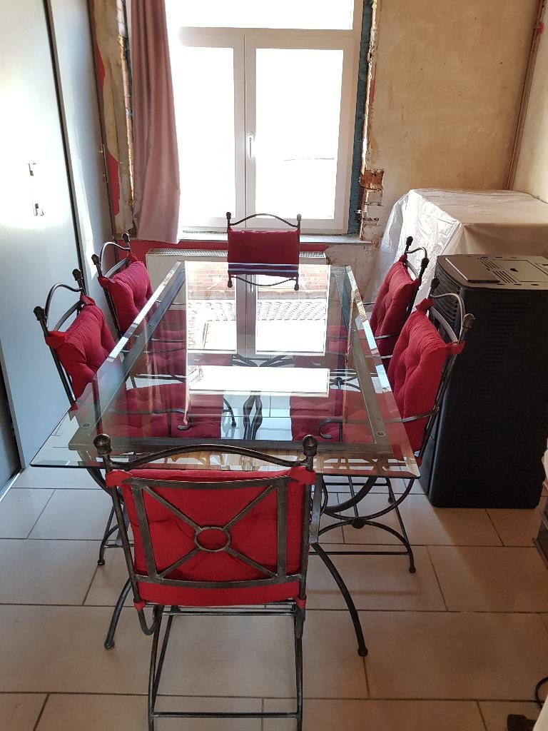 Table en verre et 6 chaises en fer forgé, 150 à 200 cm, Cinq personnes ou plus, Comme neuf, Enlèvement