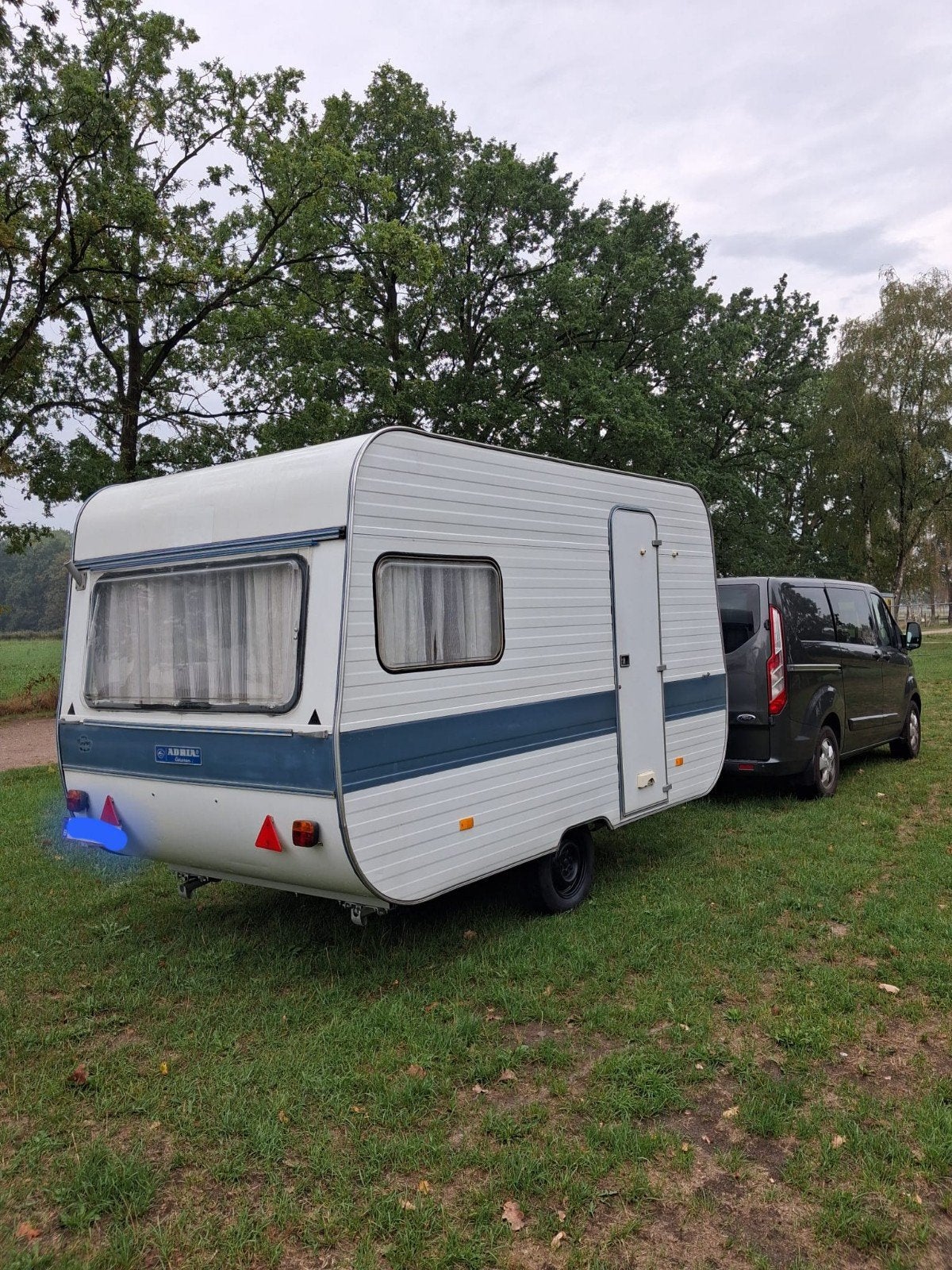 caravane Adria 380 QSL, -750 kg en état propre et sec, Particulier, Auvent, Adria