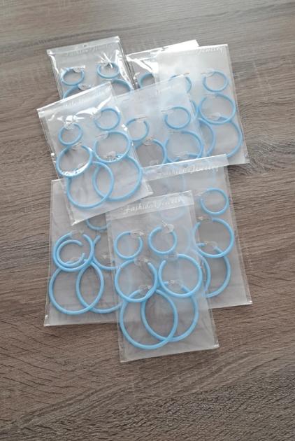 Set van 8 pakjes blauwe oorbellen, Bijoux, Sacs & Beauté, Boucles d'oreilles, Neuf, Enlèvement ou Envoi, Autres matériaux, Bleu