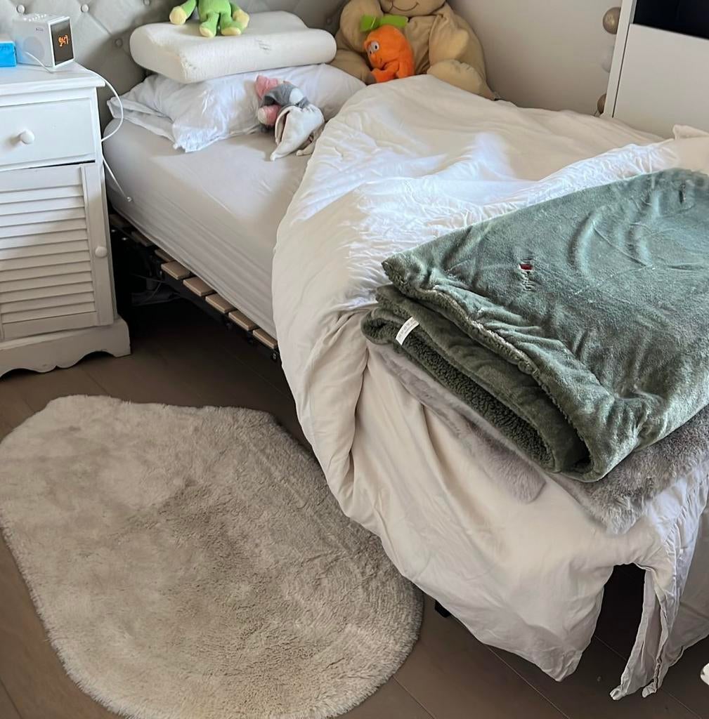 GRATIS AF TE HALEN - Latoflex op pootjes, Huis en Inrichting, Ophalen, Zo goed als nieuw