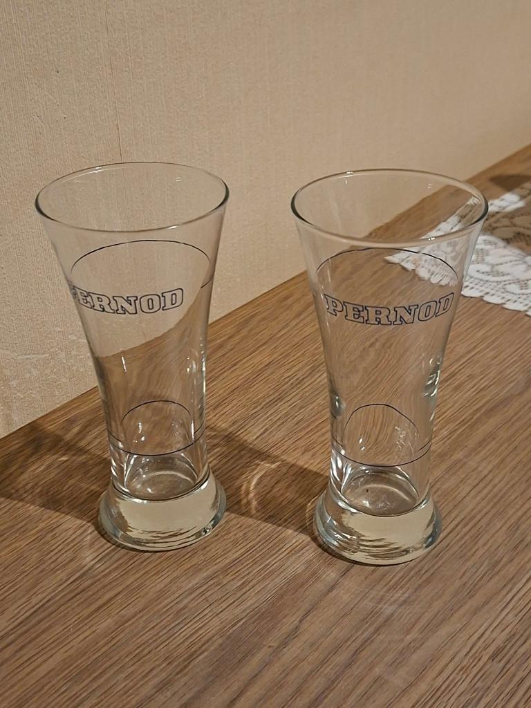 2 vintage Pernod aperitiefglazen, Ophalen of Verzenden, Zo goed als nieuw, Borrel- of Shotglas