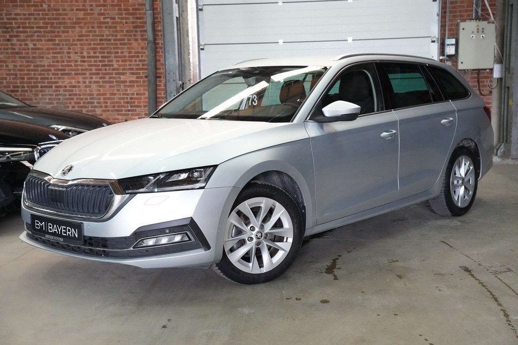 Skoda Octavia SW 2.0 TDi EURO 6d Garantie Clever + Led Parke, Auto's, Skoda, 1940 kg, Stof, Gebruikt, 4 cilinders