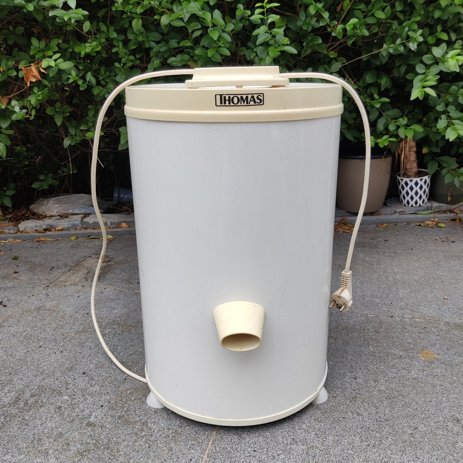Thomas Tumble Dryer, Ophalen