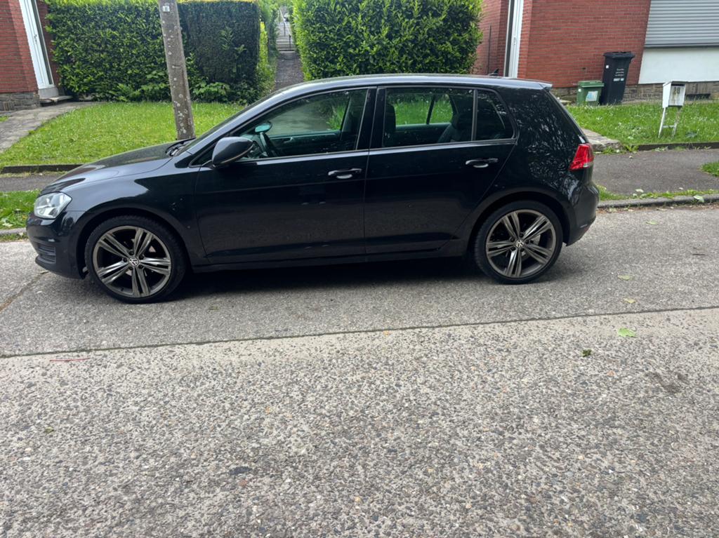 Golf 7 1.6 tdi boite auto, Euro 5, Achat, Noir, 5 portes
