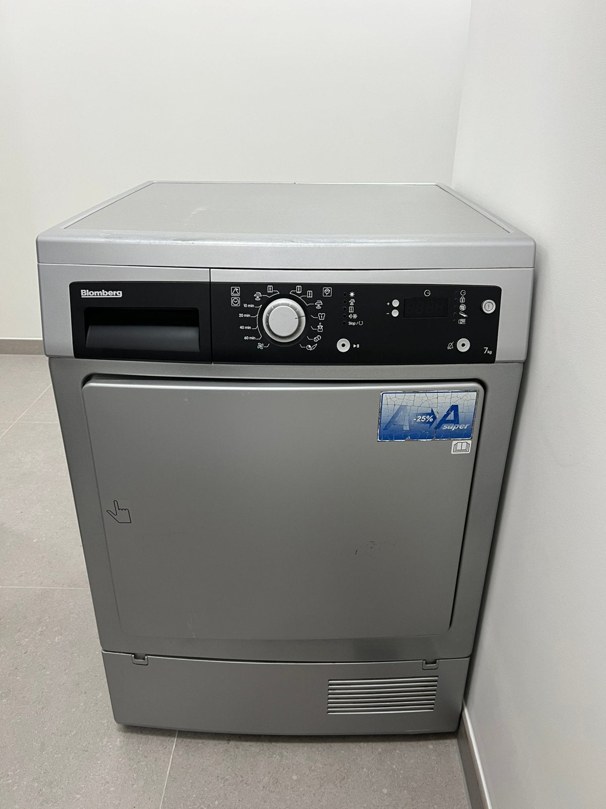 Droogkast 7kg, Ophalen of Verzenden, Zo goed als nieuw