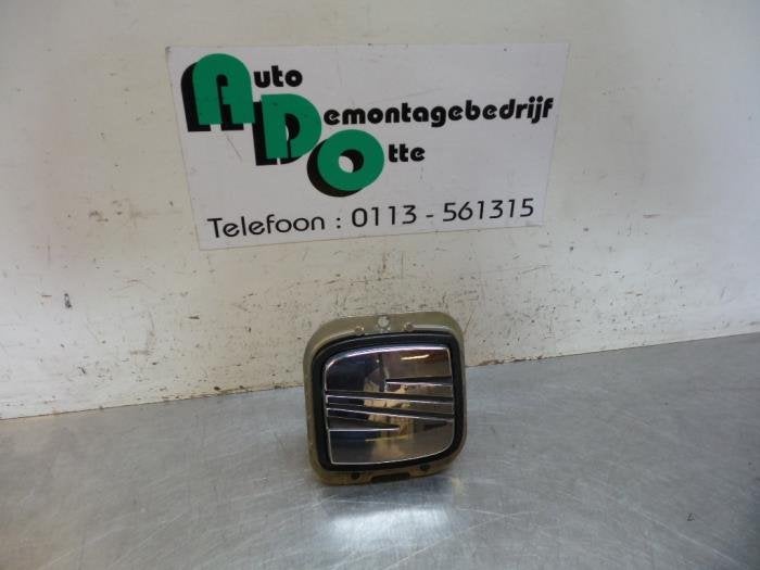 Poignée hayon d'un Seat Ibiza (Ibiza 99-), Autos : Pièces & Accessoires, -, 3 mois de garantie, Utilisé, -