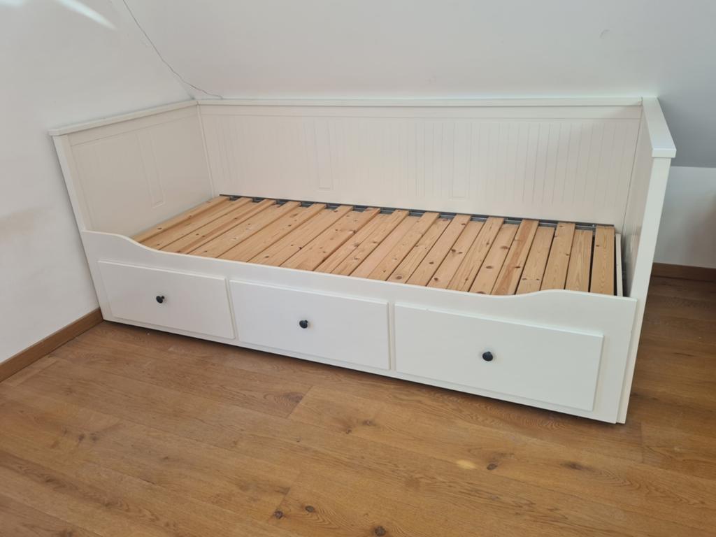 Ikea bed uitschuifbaar, Ophalen, Matras