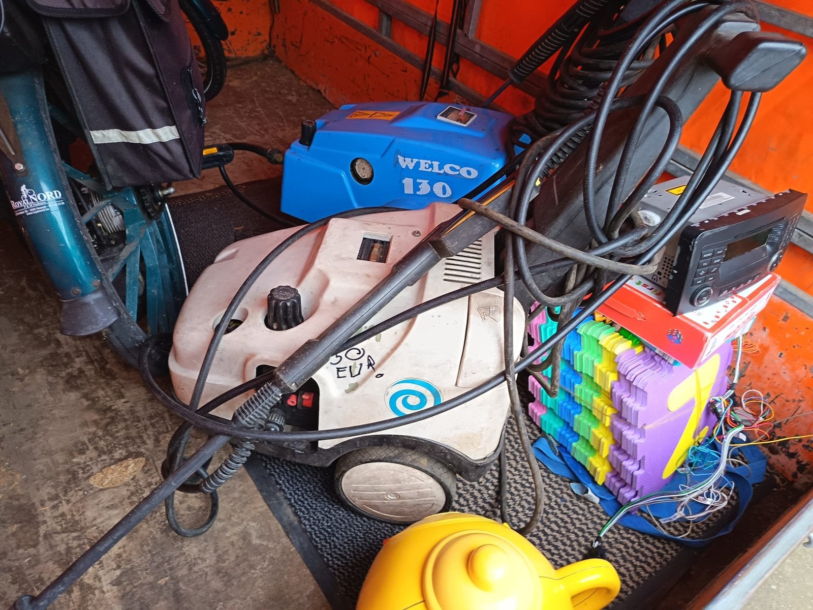 Hogedrukreiniger koud water 130 bar 150 euro, Tuin en Terras, Ophalen of Verzenden, Zo goed als nieuw