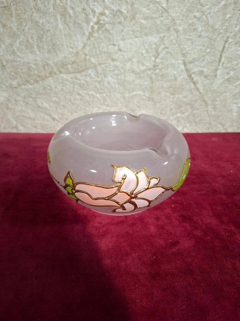 Cendrier vintage en verre signé avec motif floral, Enlèvement ou Envoi