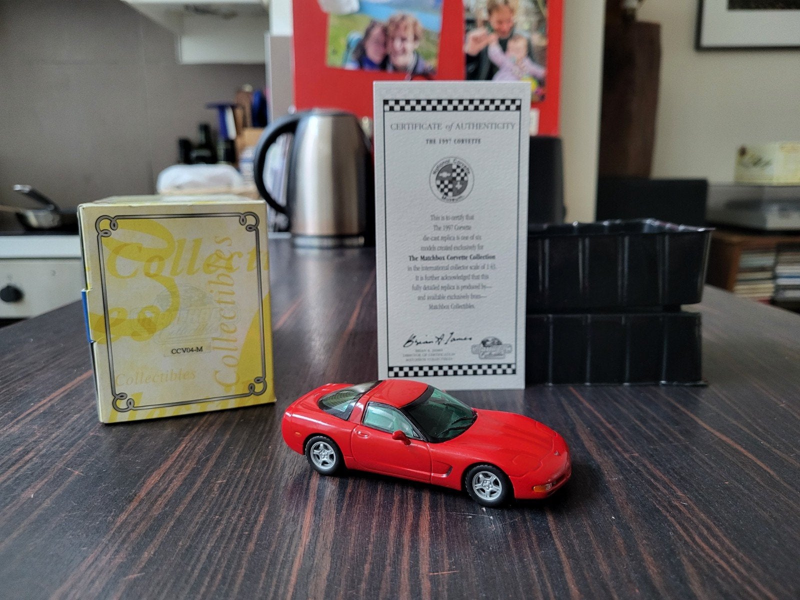 Boîte d'allumettes Dinky CCV04-M 1997 Corvette, Enlèvement ou Envoi, Matchbox
