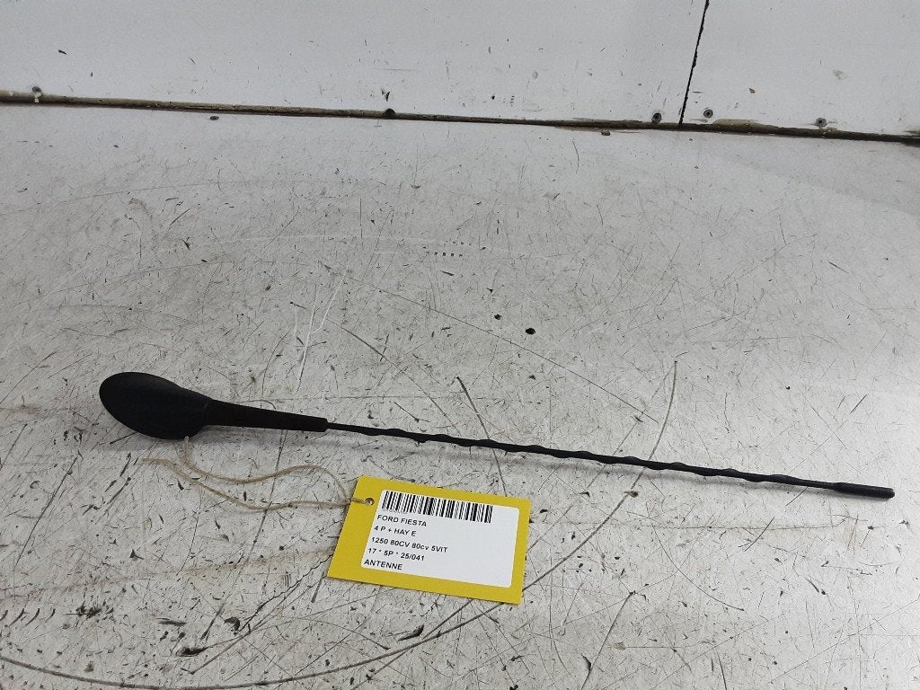 ANTENNE Ford Fiesta 6 (JA8) (01-2008/01-2018) (AY1T188AA), Henry-Ford-Straße  1
50735  Köln, DE, Ford-Werke GmbH, Kunden@ford.com