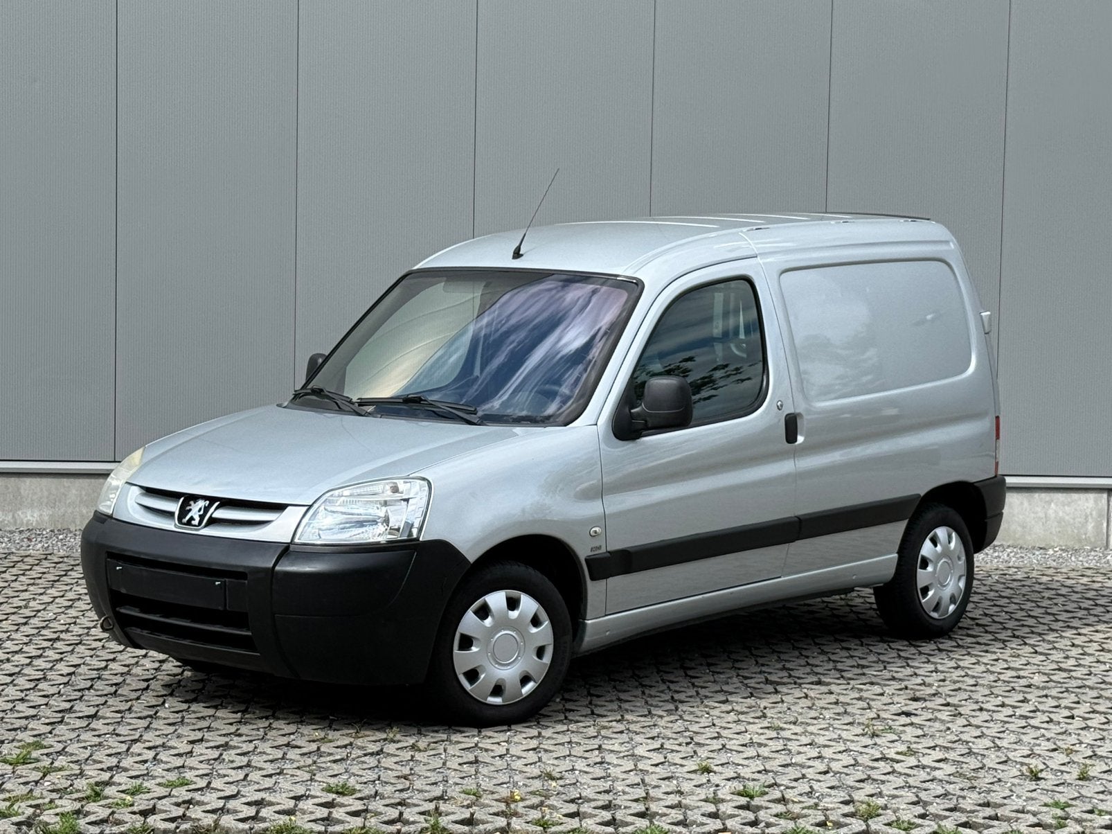 ✅Peugeot Partner 2008 1.6HDi! Airco | Trekhaak | Gekeurd, Autos, Peugeot, Argent ou Gris, Achat, Entreprise, Boîte manuelle